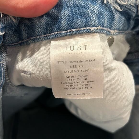 JUST Jean Skirt Two Tone Zip Frayed RARE Streetwear Modest Denim Y2K Knee Length - Picture 7 of 10